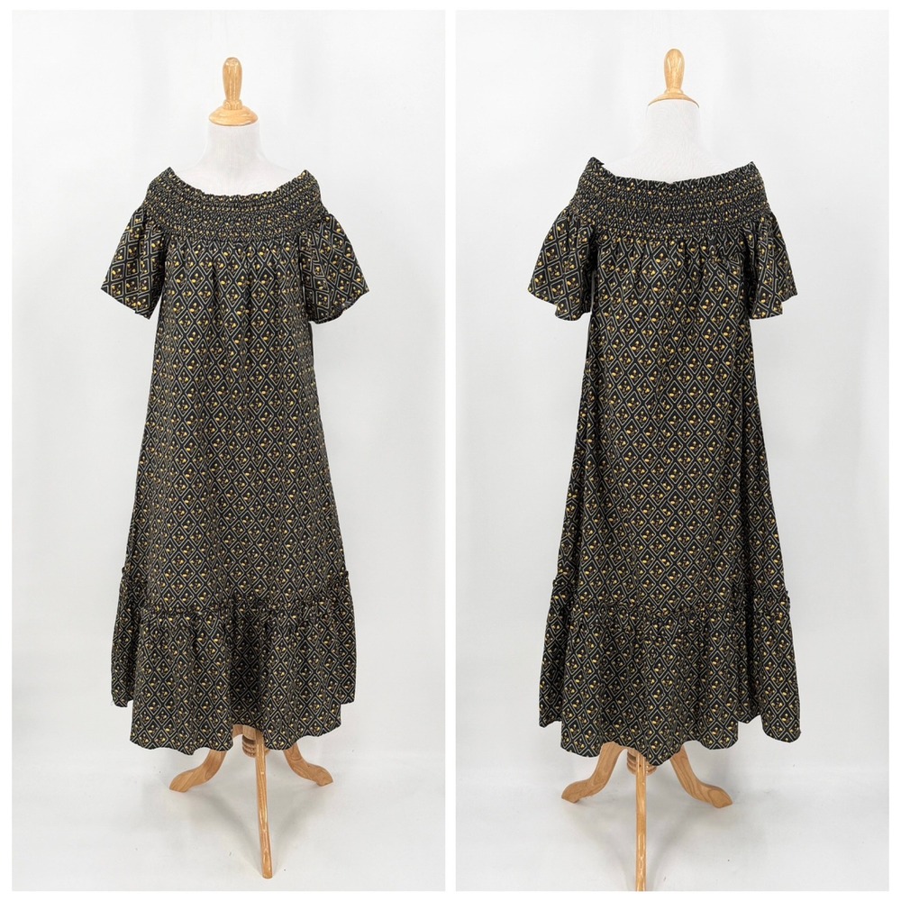 HYACINTH HOUSE Dress Small Black Floral Smocked Off The Shoulder Tuckernuck NEW - Picture 3 of 16